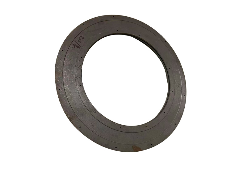 Loader first gear piston body