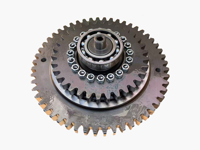 Loader overrunning clutch